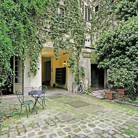 Apartment Loft Avec Terrasse Au Coeur Du Marais *