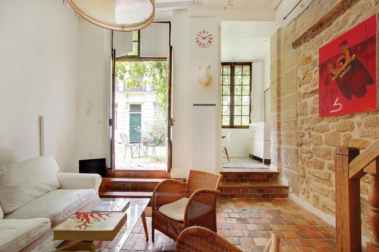 Appartamento Authentique Loft Duplex Au Coeur Du Marais Parigi